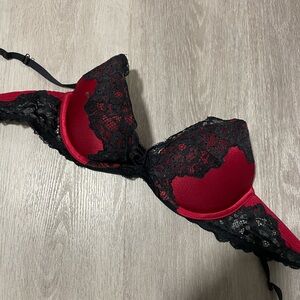 La SENZA Red and Black Lace Bra